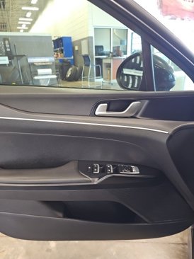 Used 2023 Kia K5 LXS image 11
