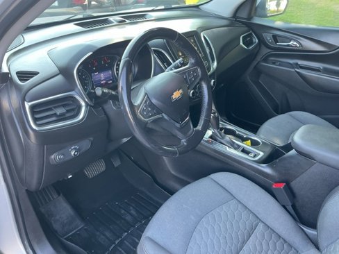 Used 2019 Chevrolet Equinox LT image 16