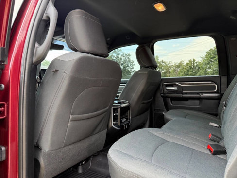 Used 2022 RAM 2500 Big Horn w/ Level C Equiment Group image 17