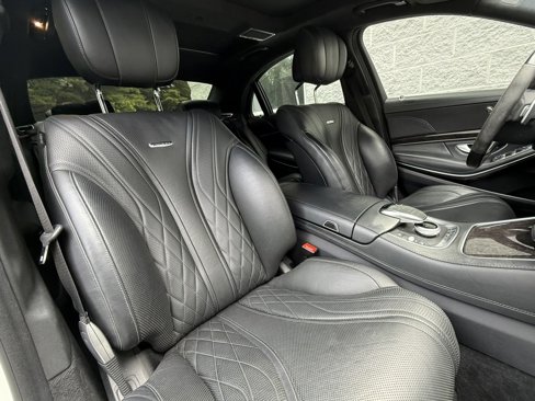 Used 2015 Mercedes-Benz S 63 AMG 4MATIC Sedan image 40