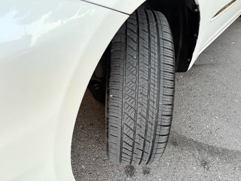 Used 2008 Toyota Sienna XLE Limited image 24