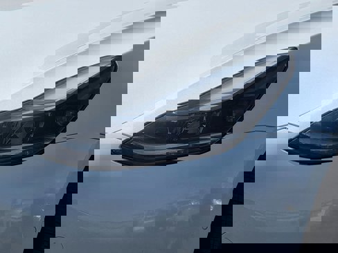 Used 2021 Tesla Model 3 Standard Range image 13