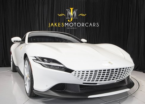 Used 2022 Ferrari Roma image 16