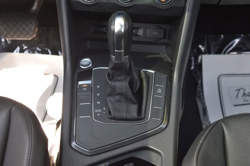 Used 2019 Volkswagen Tiguan S image 34