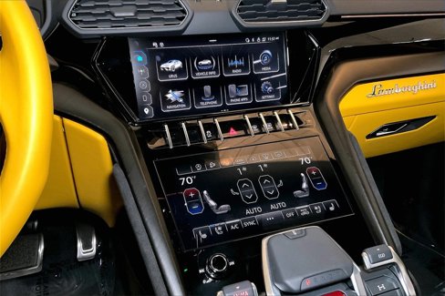 Used 2024 Lamborghini Urus S image 11