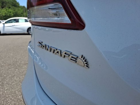 Used 2018 Hyundai Santa Fe SE w/ SE Ultimate Tech Package 03 image 30