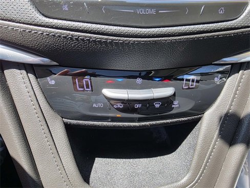 Used 2018 Cadillac XT5 Luxury image 14