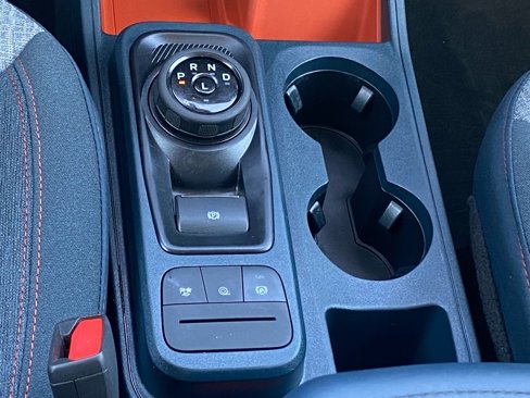 Certified 2024 Ford Maverick XLT image 15