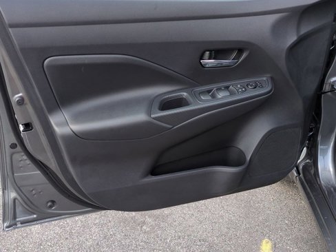 New 2025 Nissan Versa SV image 10