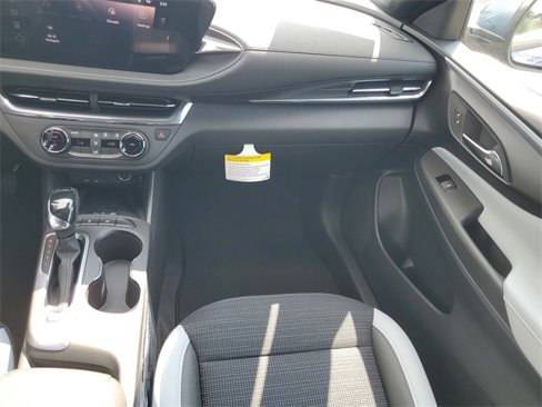 New 2026 Buick Envista Preferred w/ Convenience II Package image 25