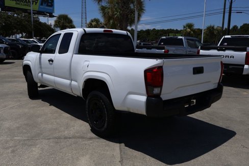Used 2020 Toyota Tacoma SR image 18