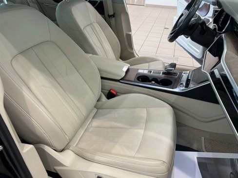 Used 2021 Audi A6 Premium Plus image 21