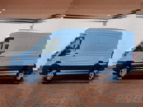 Used 2022 Ford Transit 250 Medium Roof image 5