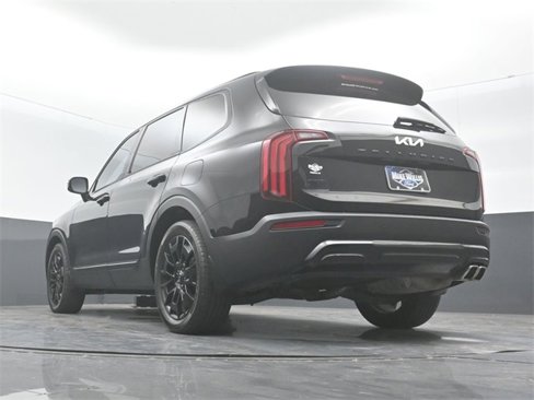 Used 2022 Kia Telluride SX w/ SX Prestige Package image 21