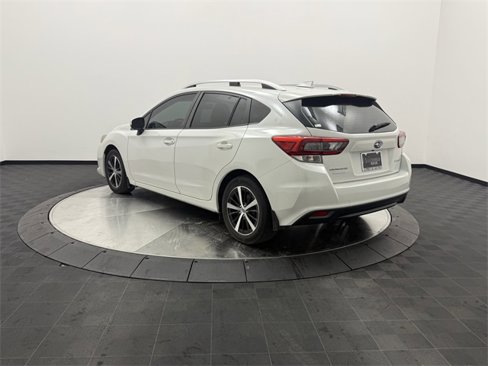 Used 2021 Subaru Impreza 2.0i Premium image 6