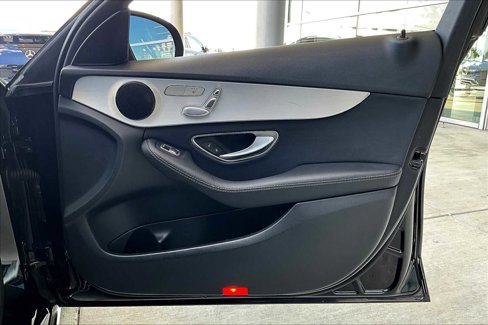 Used 2019 Mercedes-Benz C 300 Sedan image 19