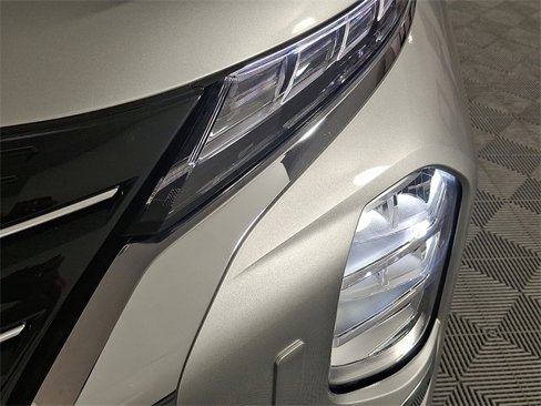 Used 2024 Mitsubishi Outlander ES image 13