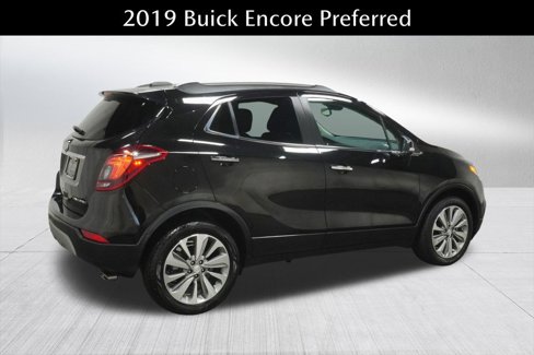 Used 2019 Buick Encore Preferred image 4