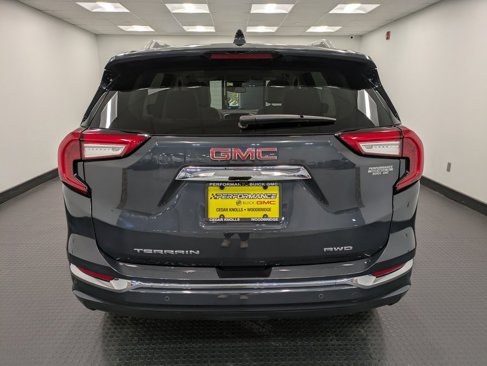 Used 2022 GMC Terrain Denali w/ LPO, Floor Liner Package image 5