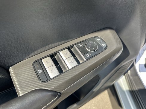Used 2022 Mitsubishi Outlander ES image 9