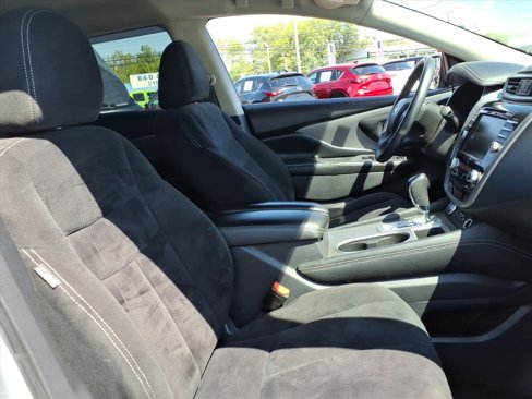 Used 2020 Nissan Murano SV image 14