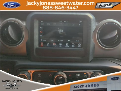 Used 2021 Jeep Wrangler Unlimited Sport image 24