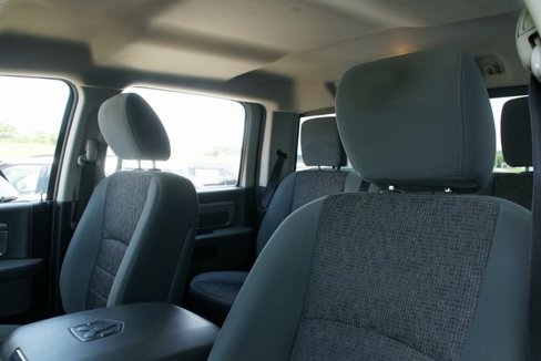 Used 2015 RAM 2500 SLT w/ Luxury Group image 19