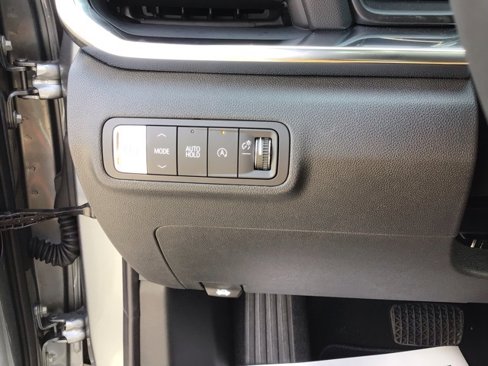 New 2025 GMC Terrain Elevation image 18