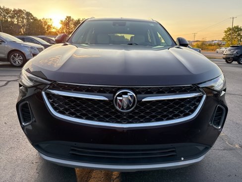 Used 2021 Buick Envision Avenir w/ Technology Package II image 2