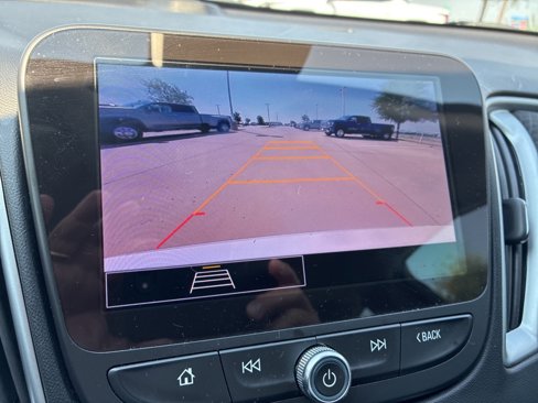 Used 2024 Chevrolet Malibu LS image 11