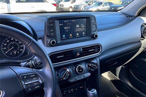 Used 2021 Hyundai Kona SEL Plus w/ Cargo Package image 6