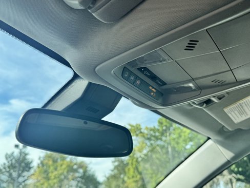 Used 2020 GMC Terrain SLE image 28