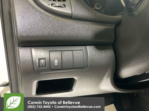Used 2012 Kia Forte EX image 18