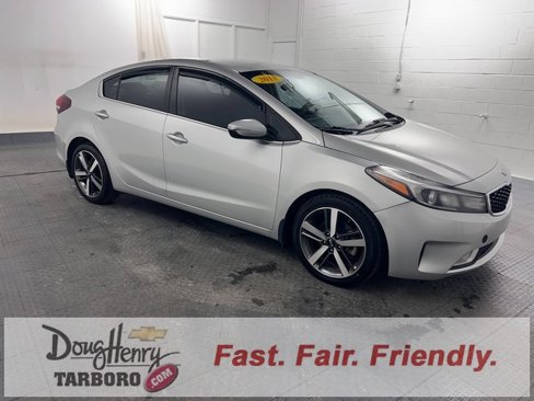 Used 2018 Kia Forte EX image 3