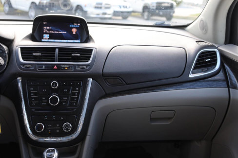 Used 2015 Buick Encore FWD image 24
