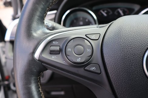 Used 2017 Buick Envision Essence image 13