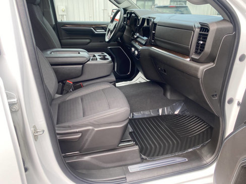 Used 2023 GMC Sierra 1500 SLE image 20