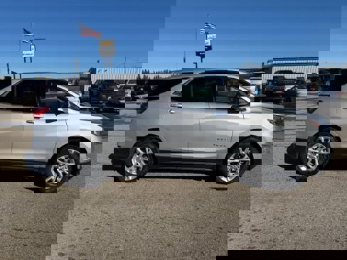 Used 2020 Chevrolet Equinox LT image 8