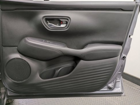 Certified 2023 Honda HR-V LX image 27