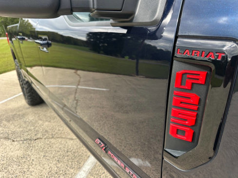 Used 2021 Ford F250 Lariat image 12