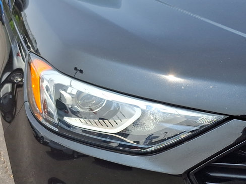 Used 2022 Ford Edge SE w/ Black Appearance Package image 9