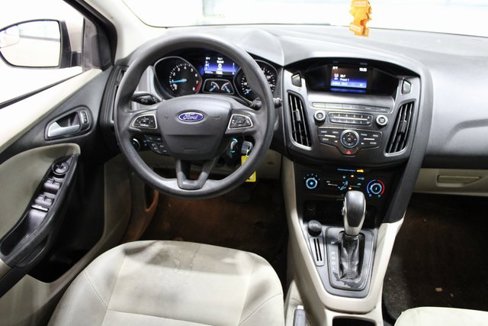 Used 2018 Ford Focus SE image 14