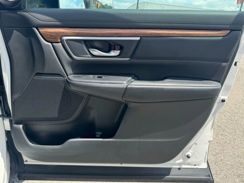 Used 2020 Honda CR-V EX-L image 17