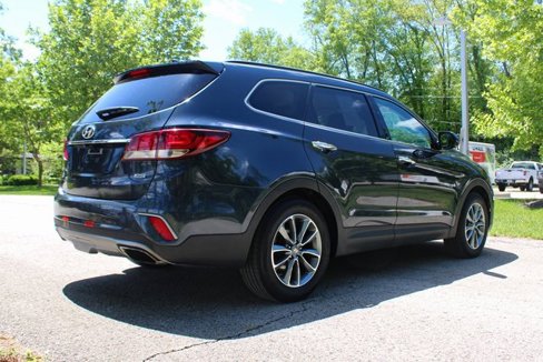 Used 2017 Hyundai Santa Fe SE image 44