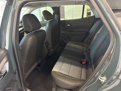 New 2025 Chevrolet Trax LT w/ Driver Confidence Package image 18