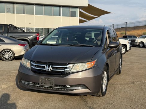 Used 2016 Honda Odyssey SE image 2