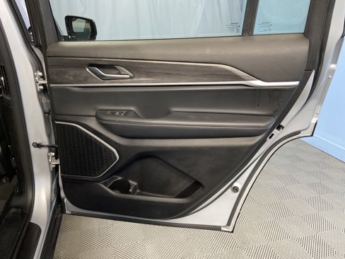 Certified 2021 Jeep Grand Cherokee L Limited image 48