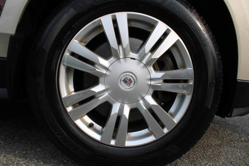 Used 2013 Cadillac SRX Luxury image 23