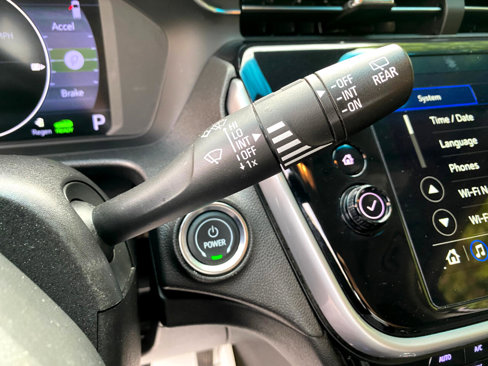 Used 2023 Chevrolet Bolt LT image 58