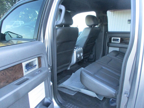 Used 2014 Ford F150 Platinum image 18
